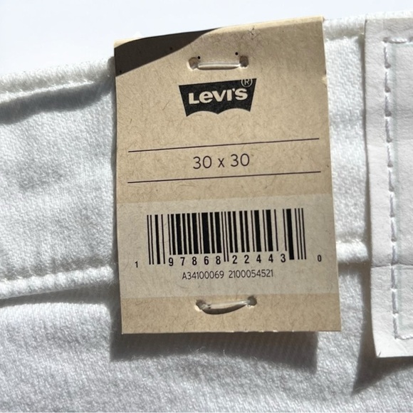 🌻NEW w.tags Levi's White 726 High Rise Flare Jeans Women's Size 30 - Picture 13 of 14